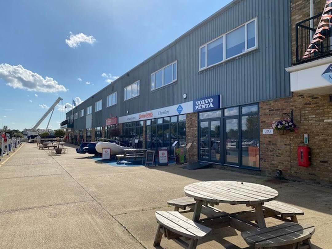 Chandlery, Repairs & Servicing