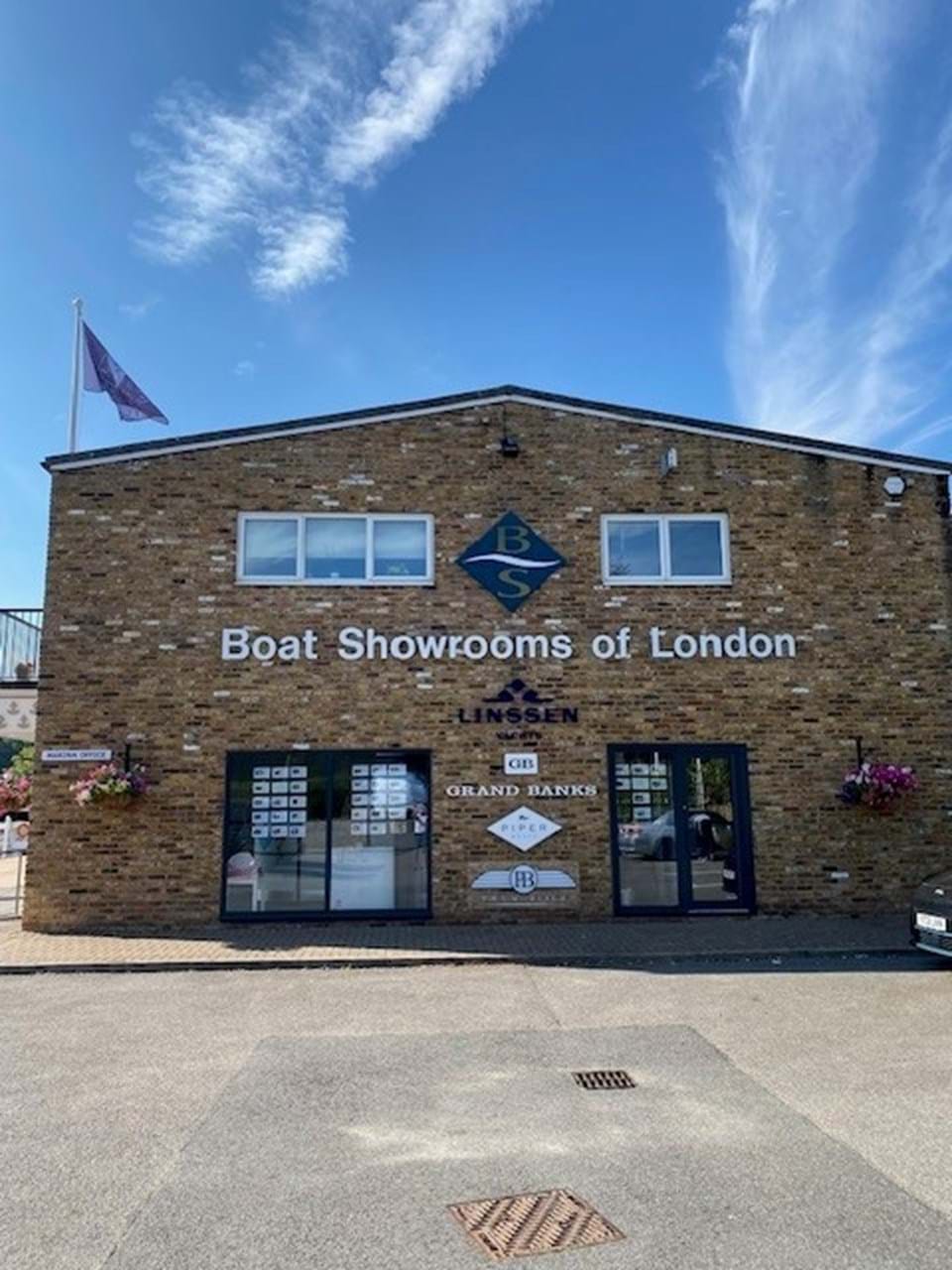 Boat Showrooms